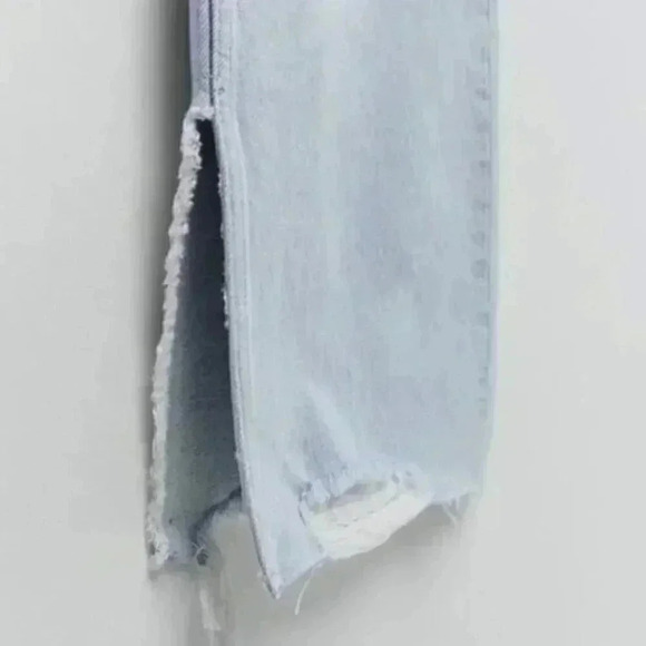 Zara Destroyed High Rise Full Length Jeans With Vents Slits Light Wash Raw Hem 6 - Picture 3 of 16